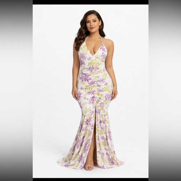 Dresses & Skirts - #150 Beautiful gown with mermaid skirt